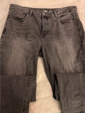 Old Navy Women’s Washed Gray Straight Jeans